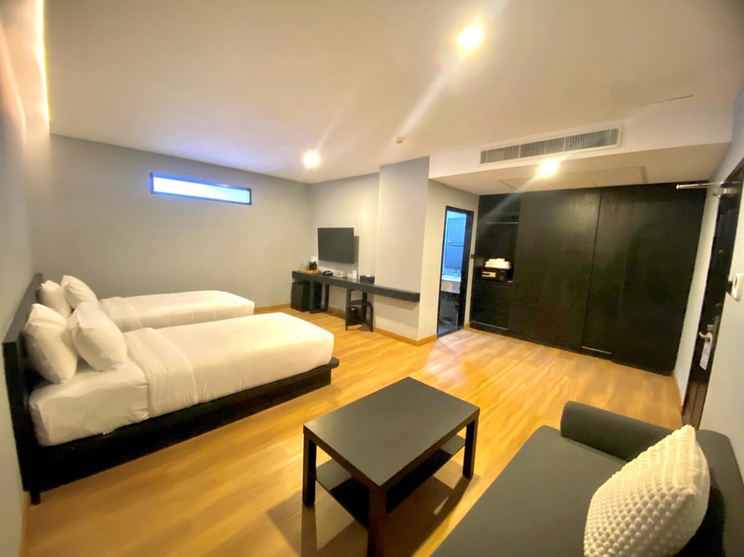 Bb Hotel Savannakhet Exterior photo